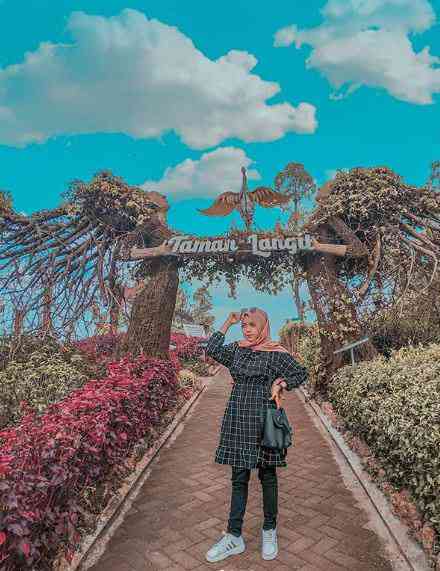 9 Wisata Alam Batu Terbaik & Paling Hits Untuk Dikunjungi