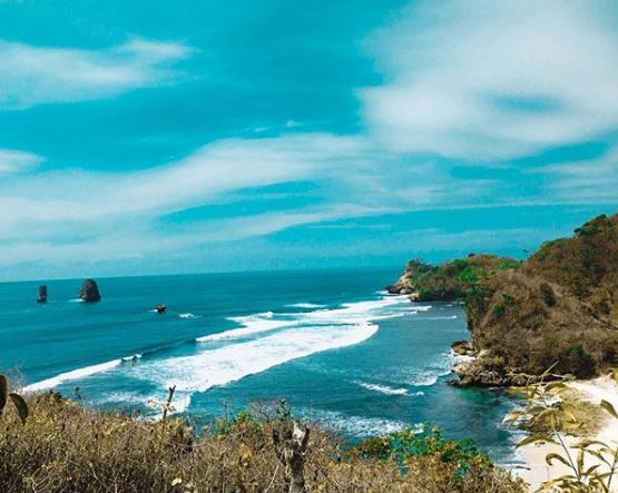 liburan ke pantai malang